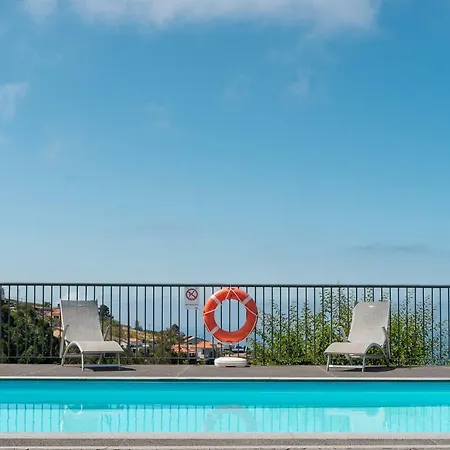 Villa Panoramica Ii *