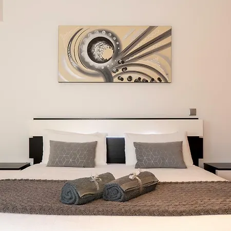 Villa Panoramica Ii *