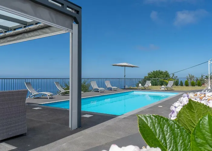 Panoramica Ii Arco da Calheta (Madeira)