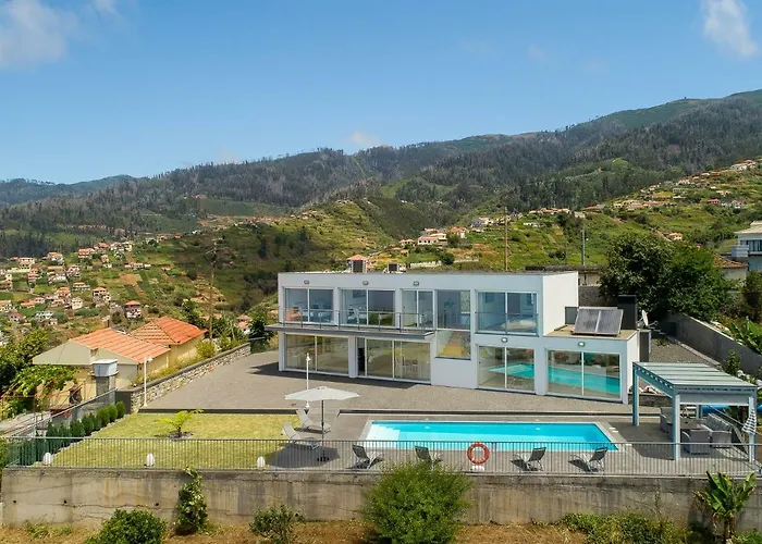 Panoramica Ii * Arco da Calheta (Madeira)